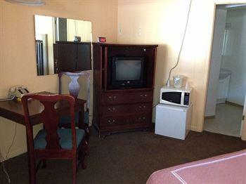 Forrest Motel Rockville